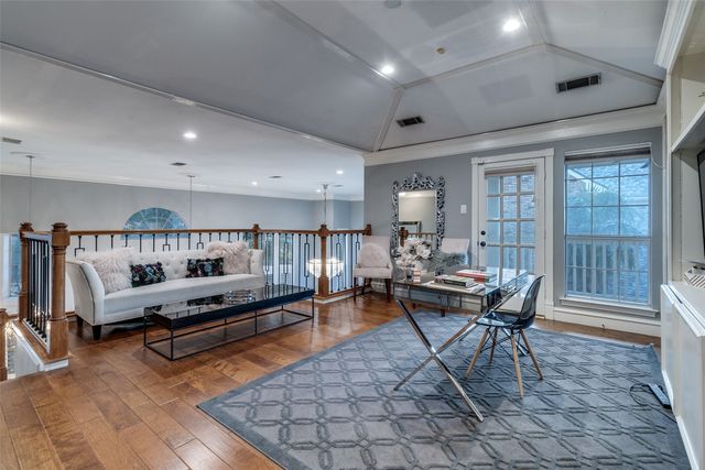 5822 Preston Fairways Drive, Dallas, TX 75252