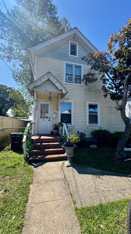 17 Pleasant Street, Norwalk, CT 06855