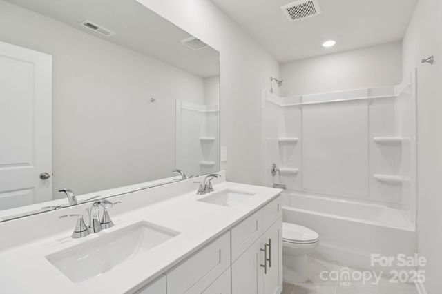 1579 Harper Landing Boulevard, Stanley, NC 28164