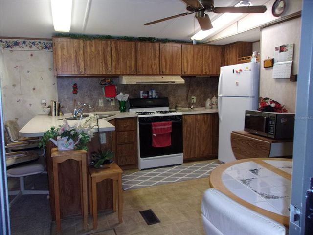 580 NE 62ND TERRACE, Ocala, FL 34470
