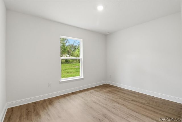 2180 W Dolphin Drive, Dunnellon, FL 34434