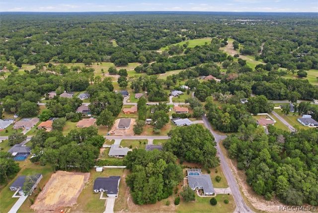 2180 W Dolphin Drive, Dunnellon, FL 34434