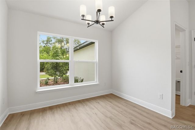 2180 W Dolphin Drive, Dunnellon, FL 34434
