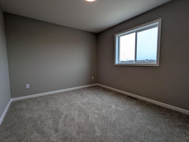 2719 Ivan Avenue NE, Saint Michael, MN 55376