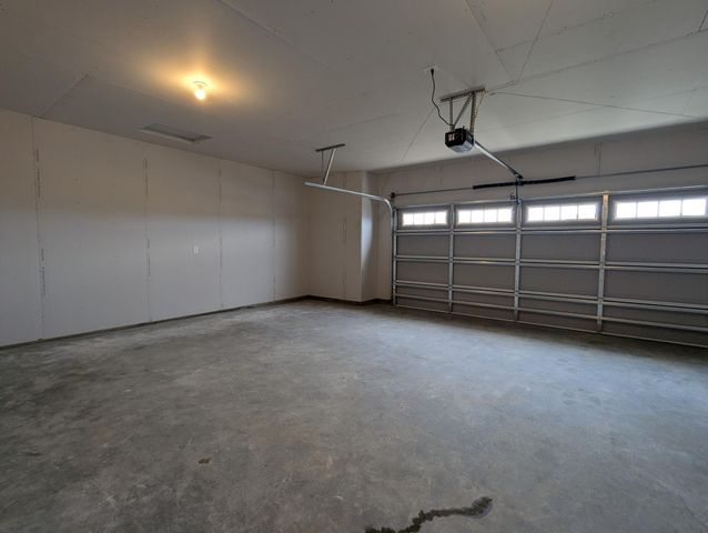 2719 Ivan Avenue NE, Saint Michael, MN 55376
