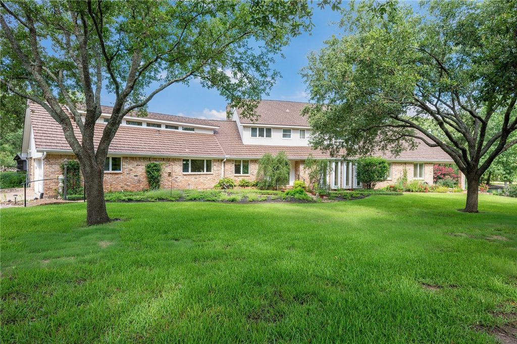 1002 Shady Drive, College Station, TX 77840 — photo 3