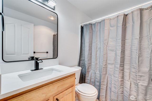 1750 S Ainsworth Avenue, Tacoma, WA 98405