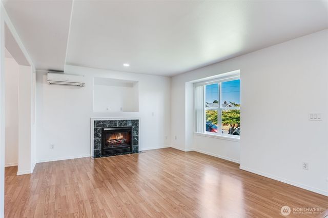 1750 S Ainsworth Avenue, Tacoma, WA 98405