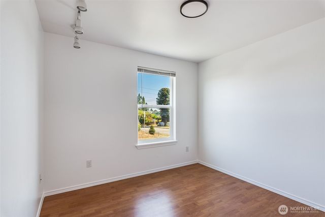 1750 S Ainsworth Avenue, Tacoma, WA 98405