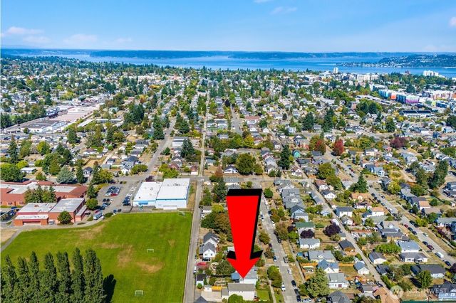 1750 S Ainsworth Avenue, Tacoma, WA 98405