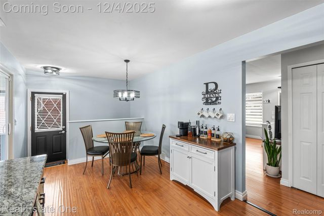 22921 Avon Street, St. Clair Shores, MI 48082