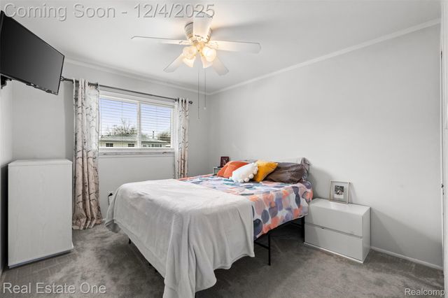 22921 Avon Street, St. Clair Shores, MI 48082