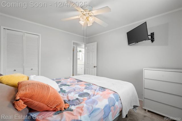 22921 Avon Street, St. Clair Shores, MI 48082