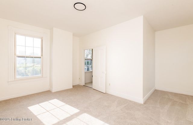 245 Pope St, Louisville, KY 40206