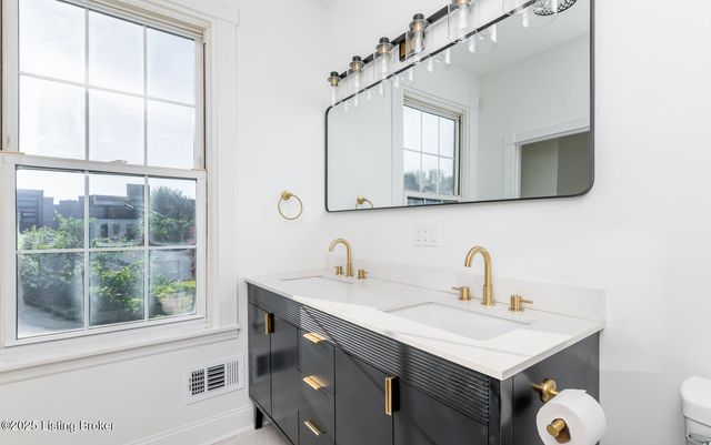 245 Pope St, Louisville, KY 40206