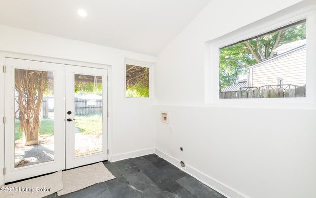 245 Pope St, Louisville, KY 40206