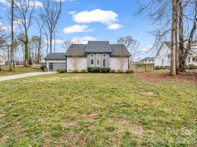 1317 Wyanoke Avenue, Shelby, NC 28152