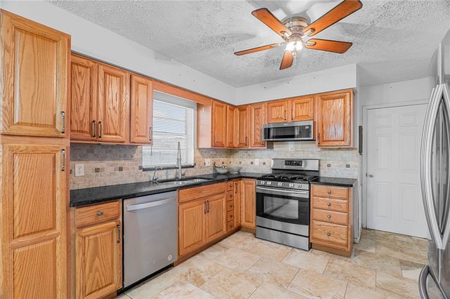 3532 Sunrise Boulevard, Fort Pierce, FL 32509