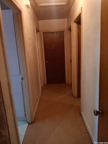 119 Carmen Pl, San Antonio, TX 78207