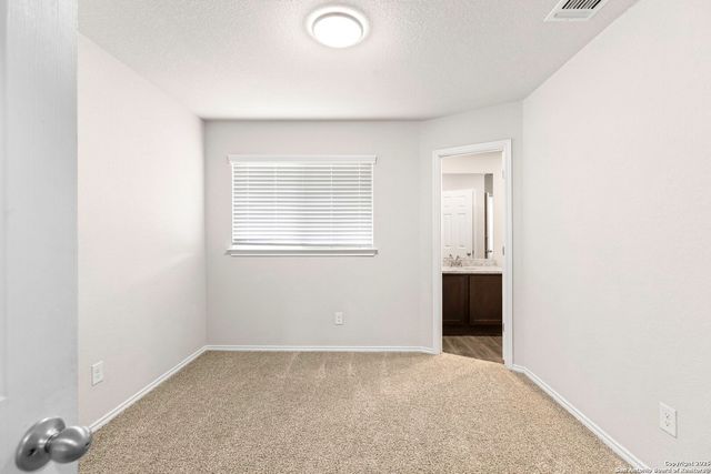 5507 Haven Springs, Converse, TX 78109