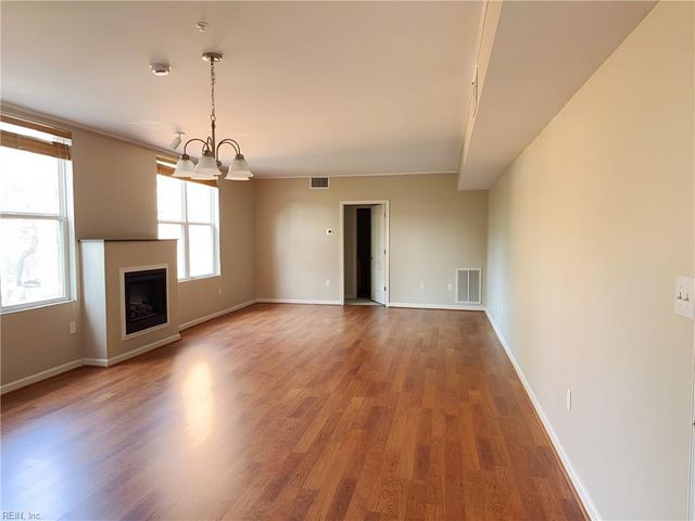 249 W Freemason St Apt 408, Norfolk, VA 23510