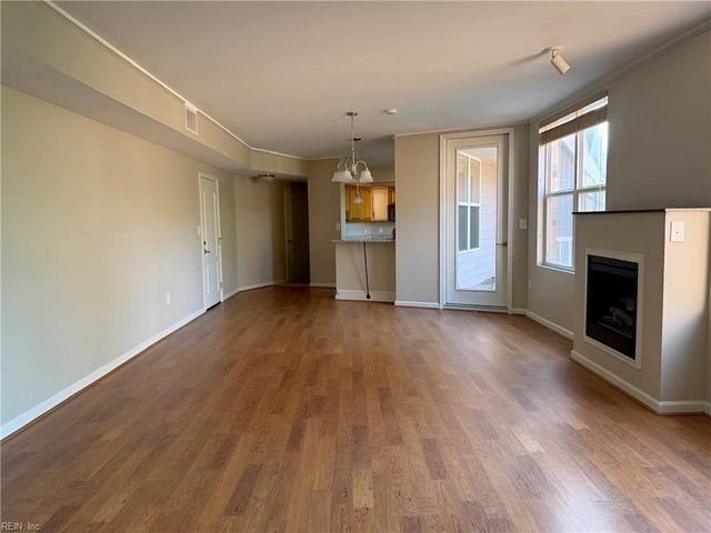 249 W Freemason St Apt 408, Norfolk, VA 23510