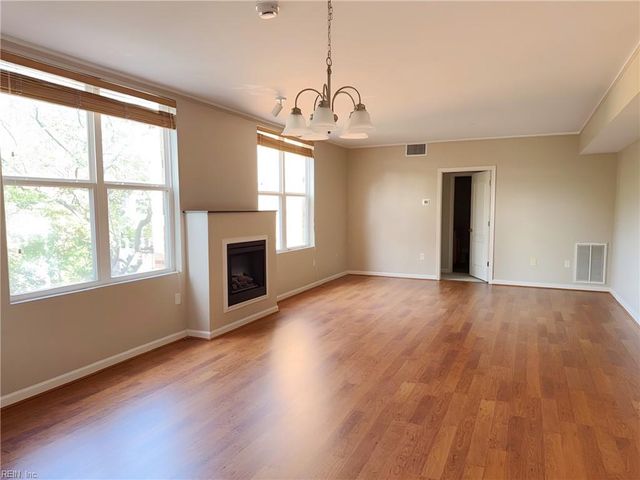 249 W Freemason St Apt 408, Norfolk, VA 23510