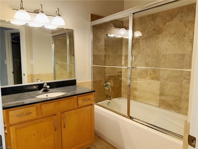 249 W Freemason St Apt 408, Norfolk, VA 23510