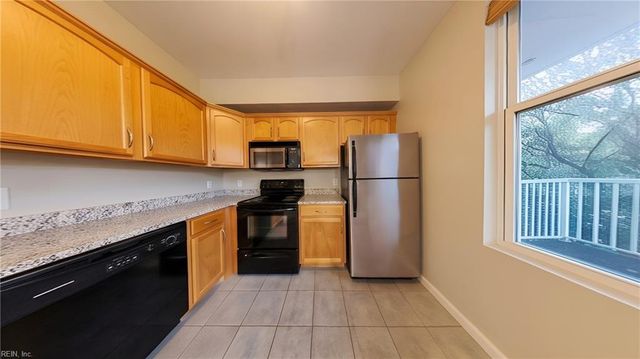 249 W Freemason St Apt 408, Norfolk, VA 23510