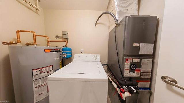 249 W Freemason St Apt 408, Norfolk, VA 23510