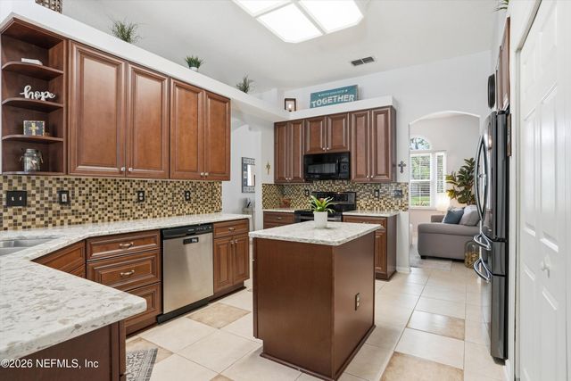 808 CUMBERLAND Court W, St. Johns, FL 32259