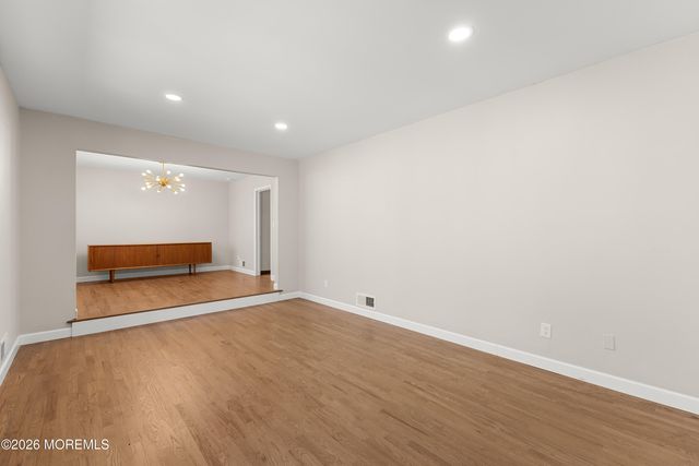 12 Stilwell Drive, Holmdel, NJ 07733
