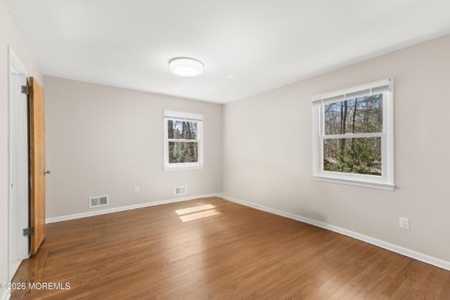 12 Stilwell Drive, Holmdel, NJ 07733
