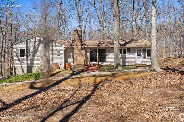 12 Stilwell Drive, Holmdel, NJ 07733