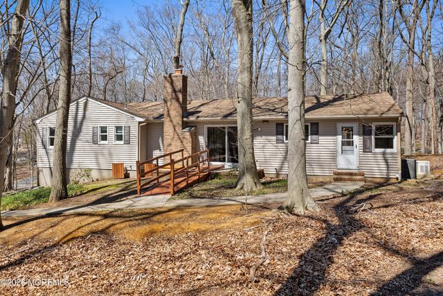 12 Stilwell Drive, Holmdel, NJ 07733