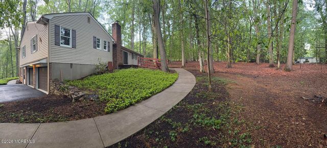 12 Stilwell Drive, Holmdel, NJ 07733