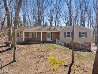 12 Stilwell Drive, Holmdel, NJ 07733