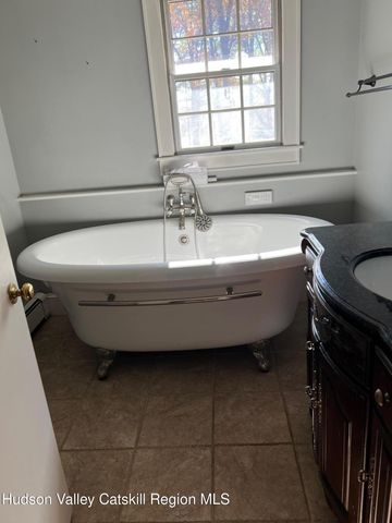 1665 Bulls Head Road, Clinton Corners, NY 12514