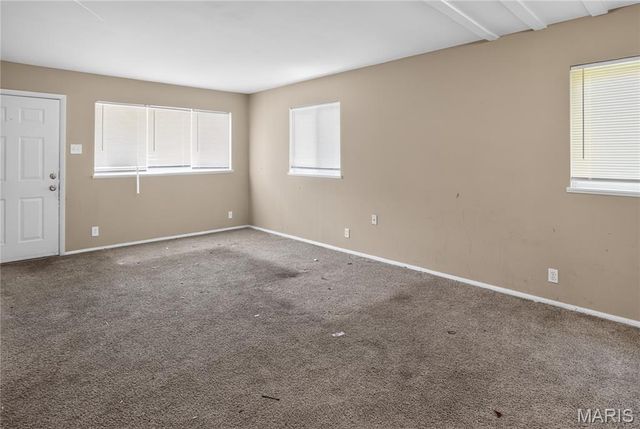 10341 Lilac Avenue, St Louis, MO 63137