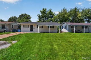 10341 Lilac Avenue, St Louis, MO 63137