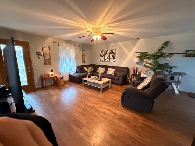 1517 Hawke Street, Bellefontaine, OH 43311