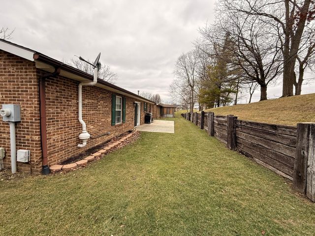 1517 Hawke Street, Bellefontaine, OH 43311