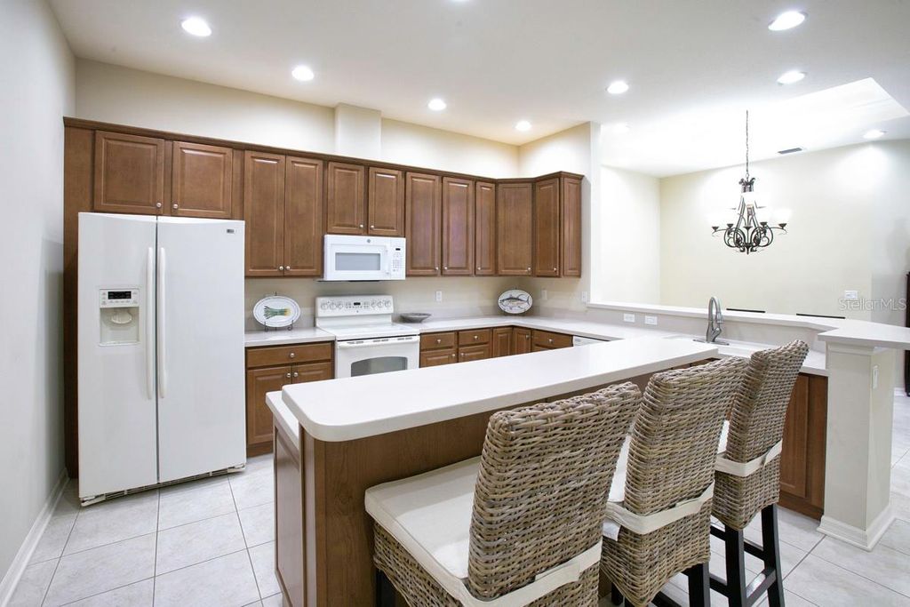 Image 12 of property listing at 7321 EMMA ROAD, Bradenton, FL 34209