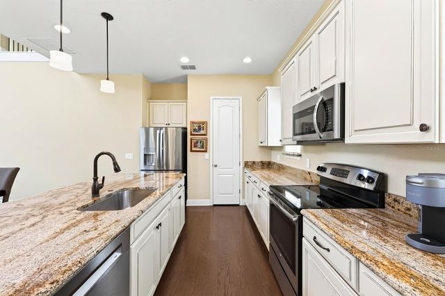 9024 NEHER STREET, Orlando, FL 32827