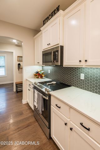 329 DAVID STREET, Jefferson City, MO 65101