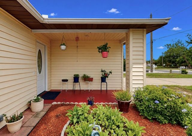 803 LEISEY CIRCLE, Ruskin, FL 33570