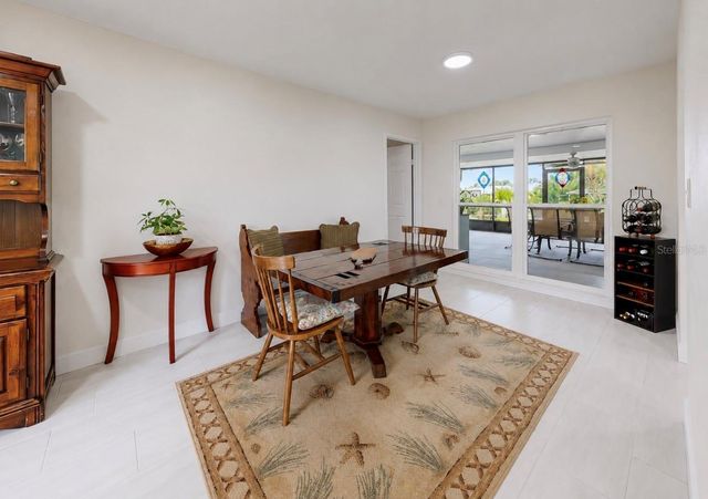 803 LEISEY CIRCLE, Ruskin, FL 33570
