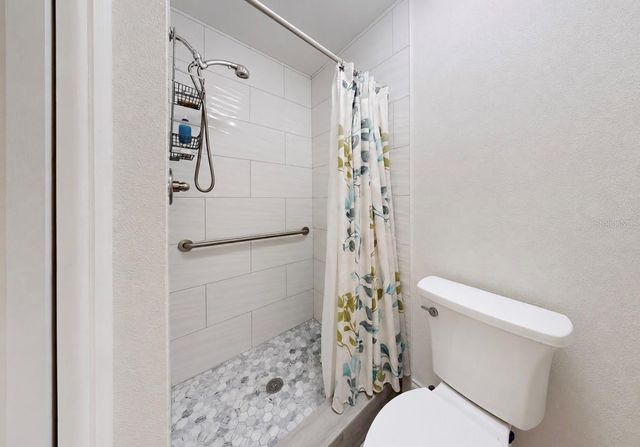803 LEISEY CIRCLE, Ruskin, FL 33570