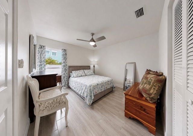 803 LEISEY CIRCLE, Ruskin, FL 33570