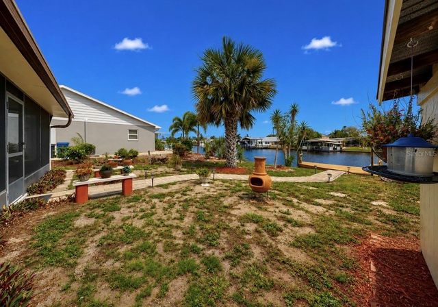803 LEISEY CIRCLE, Ruskin, FL 33570